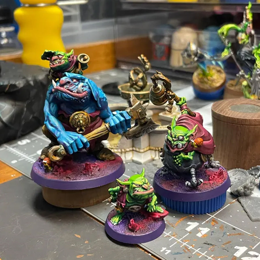 How to Start Painting Tabletop Miniatures: Goblin’s Guide to Glorious Brush-Wiggling