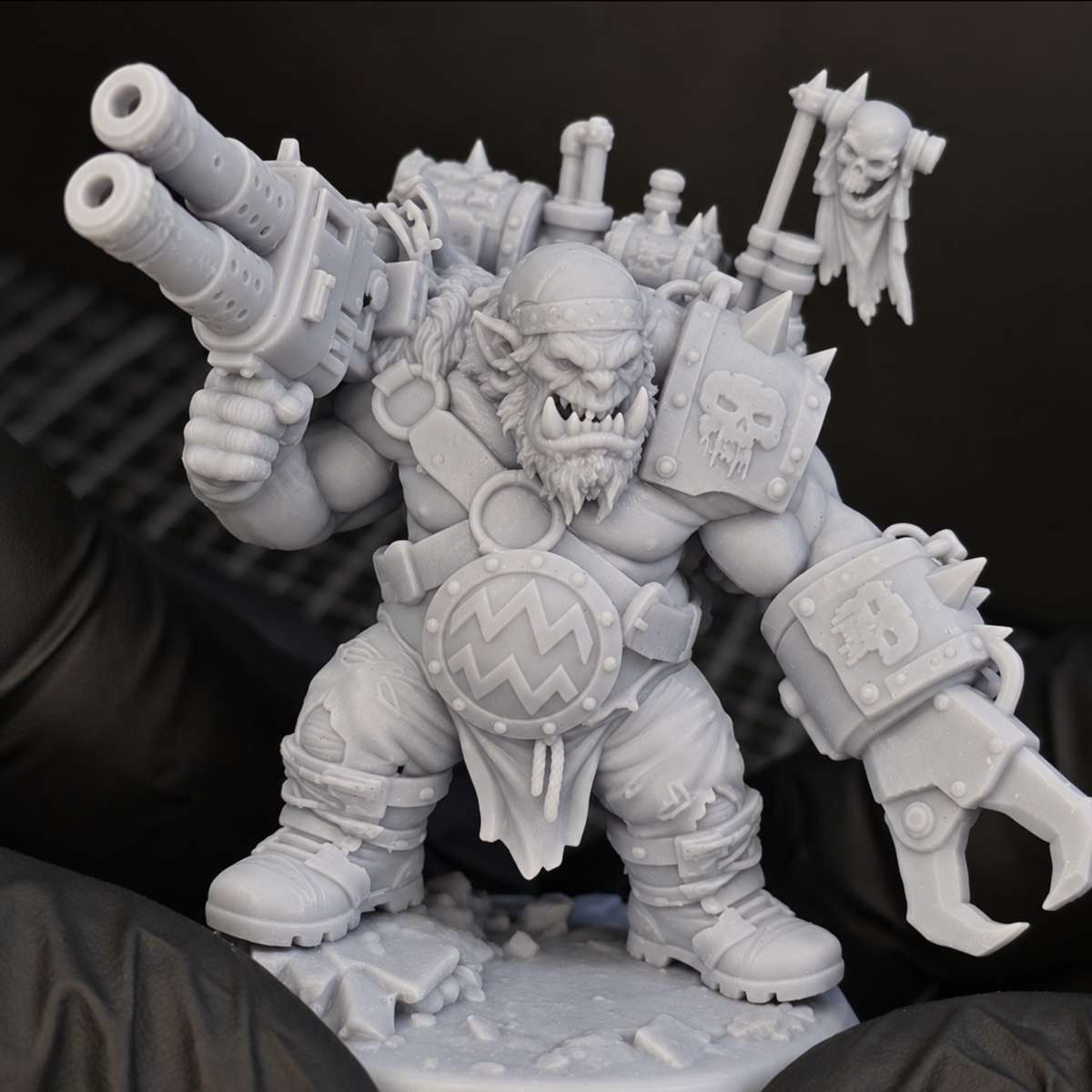 Gronk Ironknuckle — The Silverback | 40mm Broken Grin Ork Miniature